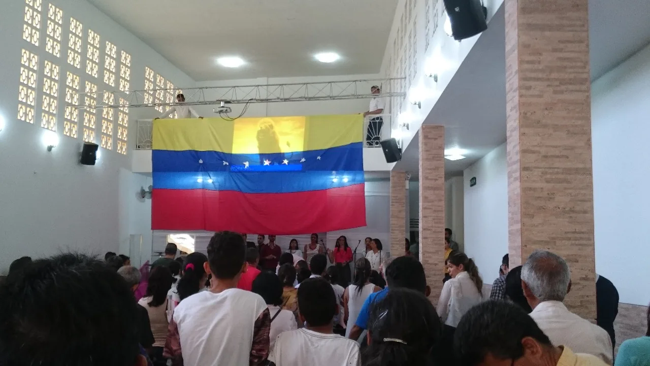 Gottesdienst in einer Gemeinde in Venezuela